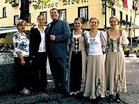 Gruppenbild des Hotel-Teams.